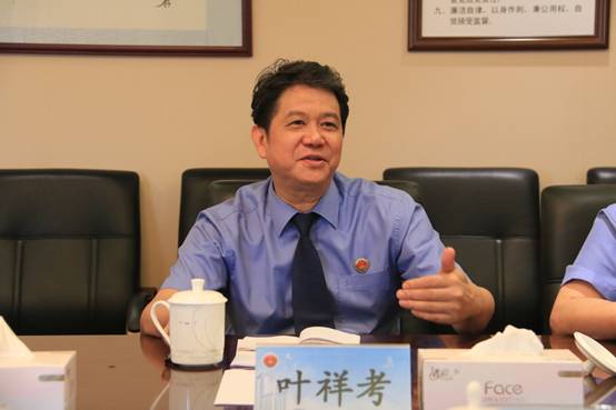 我院党组书记,检察长叶祥考汇报工作